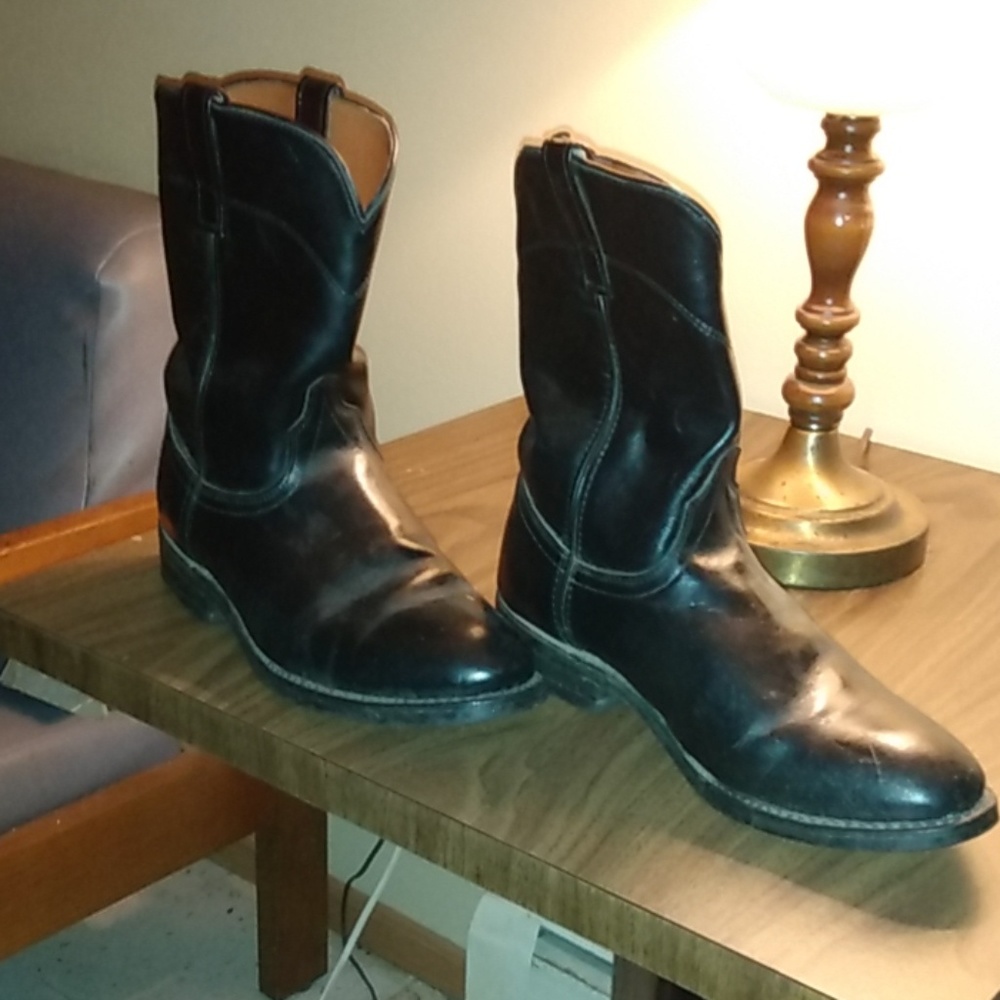 Boots - Picture 2 of 2